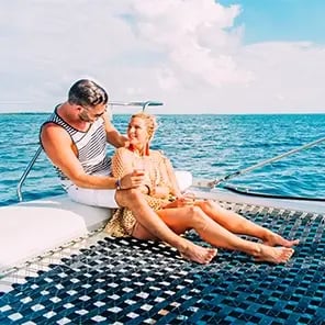 Sailing & Boat Cruises